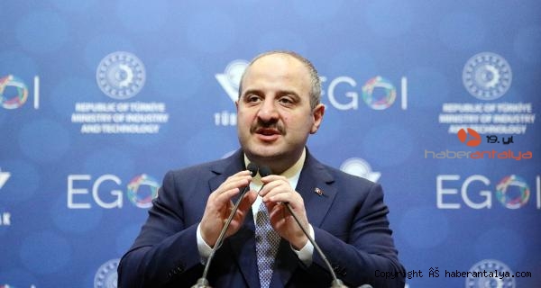 2022/10/avrupa-kizlar-bilgisayar-olimpiyatinda-turkiye-ilk-kez-altin-madalyanin-sahibi-oldu-020288958389-5.jpg