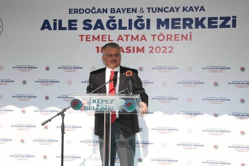 2022/11/erdogan-bayen-tuncay-kaya-aile-sagligi-merkezinin-temeli-atildi-20221118AW76-4.jpg