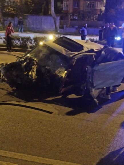 Antalya Kepez'de feci kaza: 2 can kaybı, 2 ağır yaralı !-8