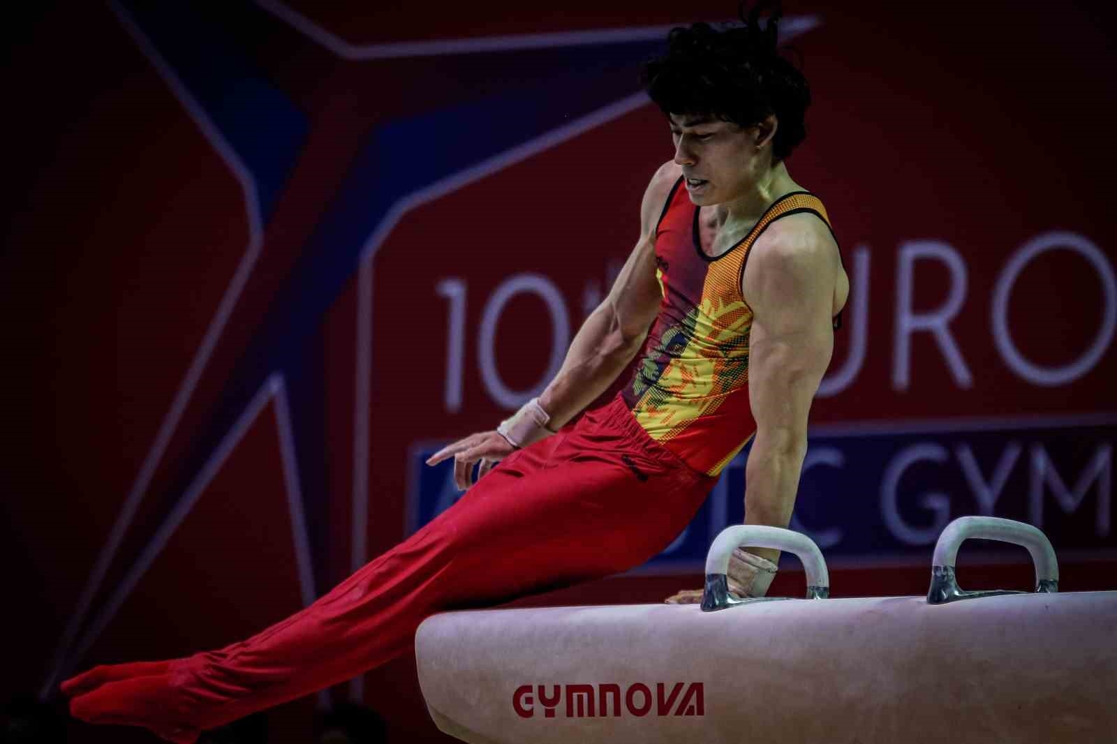 2023/04/turkiye-artistik-cimnastik-erkek-milli-takimi-avrupa-ikincisi-oldu-20230411AW86-22.jpg