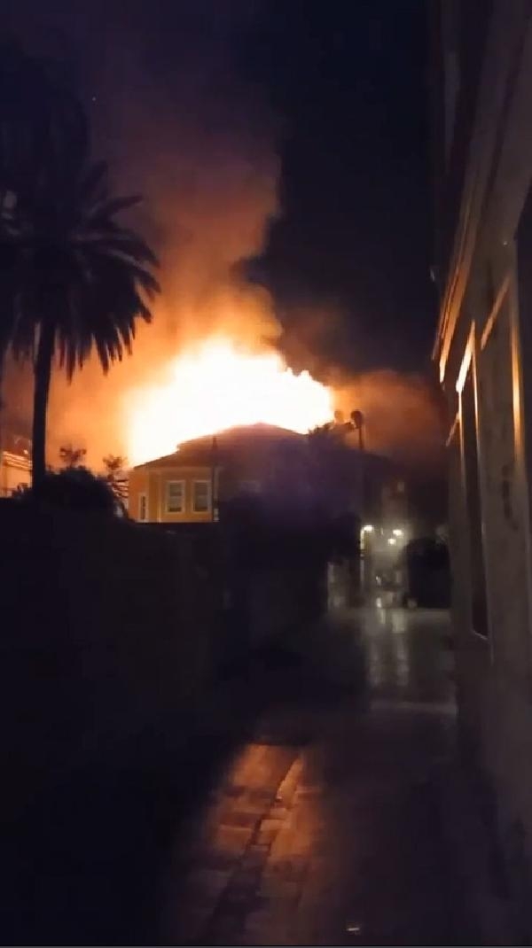 Antalya'da butik otelde yangın: 2 ölü, 12 yaralı !-6