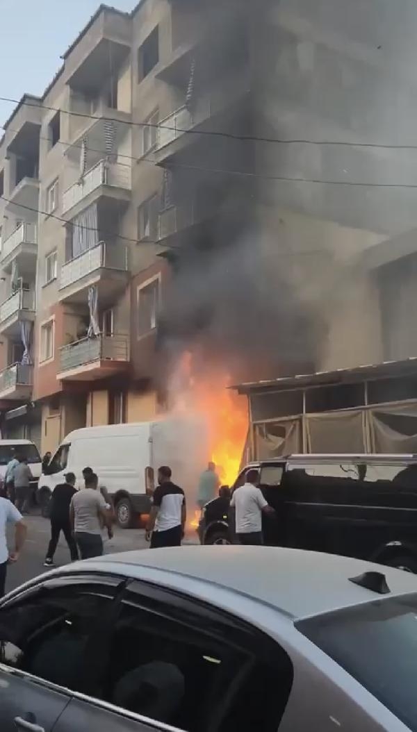 Sigara izmaritinden çıkan yangında 4'ü çocuk 8 kişi dumandan etkilendi-3