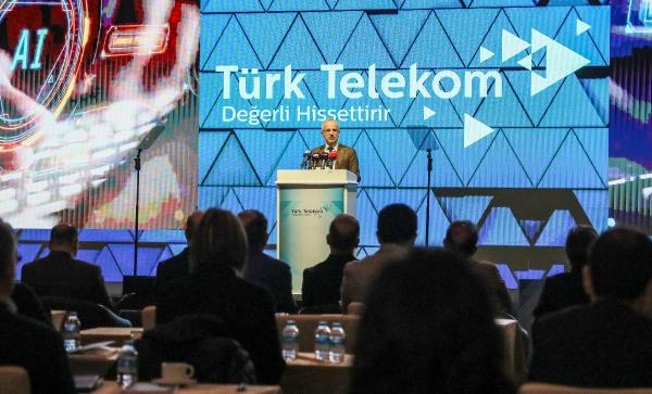 2024/02/bakan-uraloglu-turkiyeyi-telekomunikasyon-merkezi-haline-getiriyoruz-0cfb7846d8dc-2.jpg