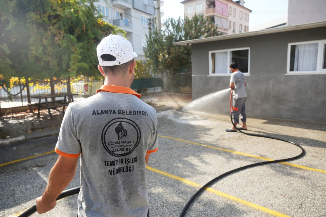 Okullarda temizlik seferberliği
