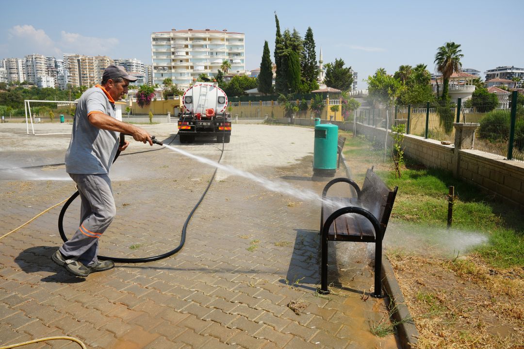 Okullarda temizlik seferberliği