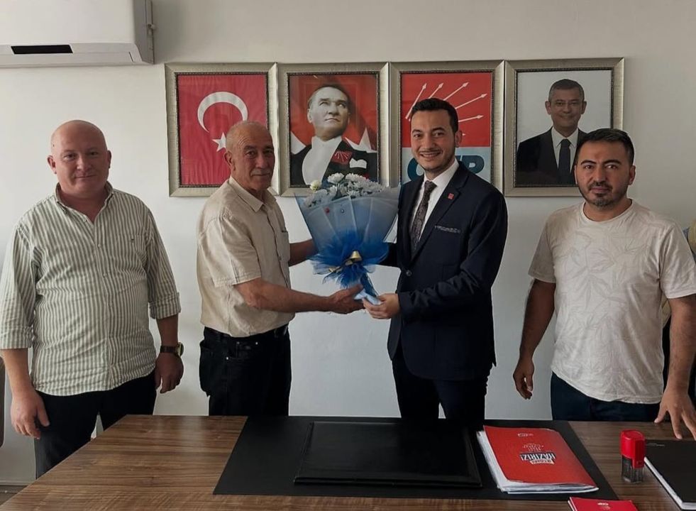 CHP Serik'te Turhat göreve başladı