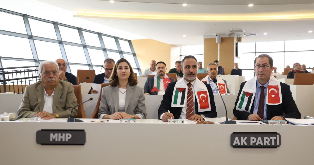 Alanya Belediyesi'nde ekim meclisi