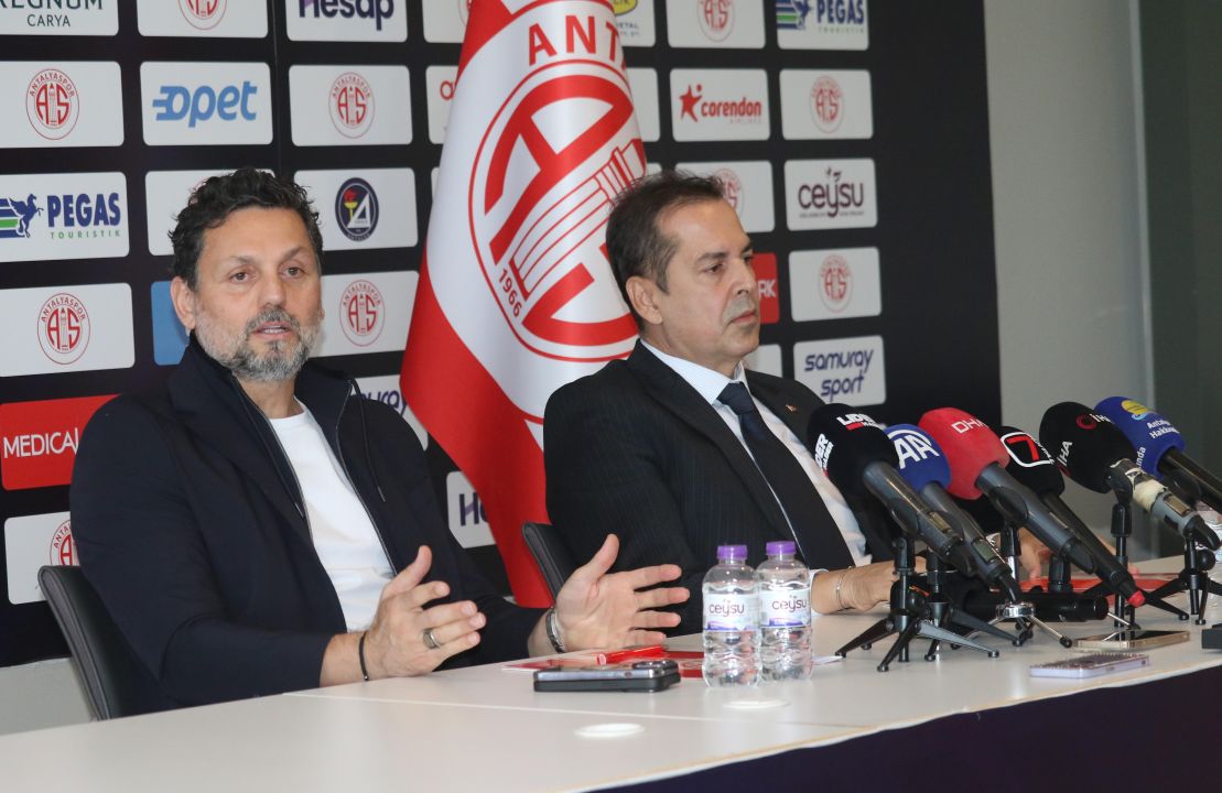 Hesap.com Antalyaspor'da Erol Bulut ile 2 yıllık sözleşme imzalandı