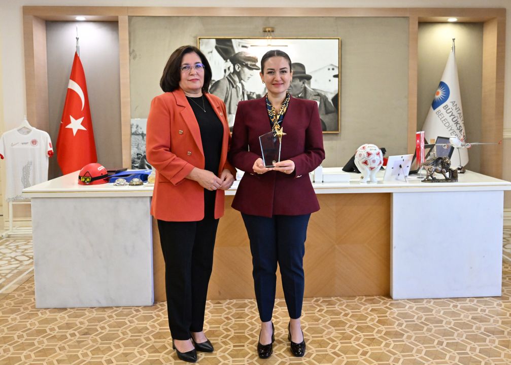 Sağlıklı Kentler Birliği’nden Antalya Büyükşehir’e çevre ödülü