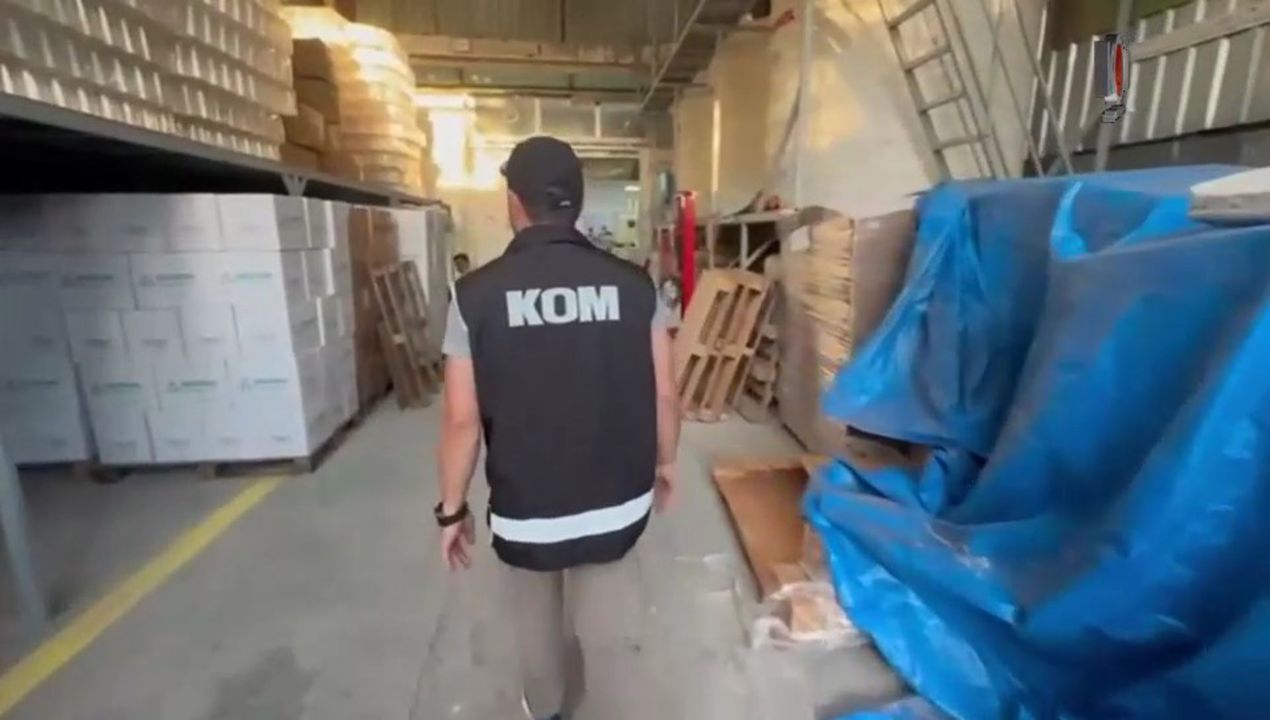 Antalya'da 14 bin 884 litre sahte alkol ele geçirildi