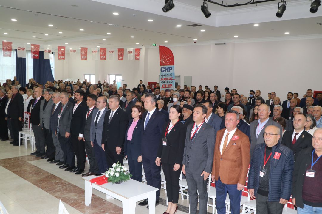 CHP Burdur İl Başkanlığı'na Barış Ayten seçildi
