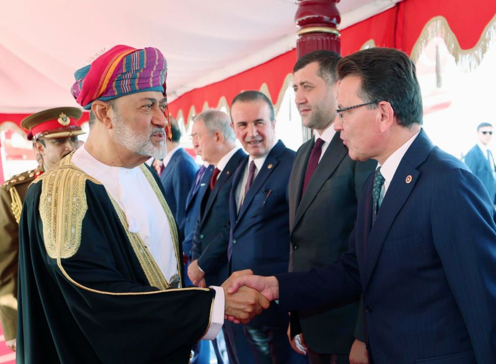 Cumhurbaşkanı Erdoğan'ın Körfez turunda Antalya'dan iki milletvekili