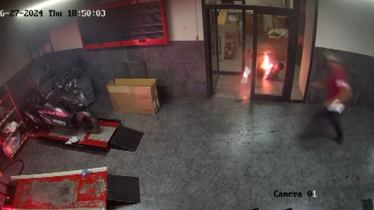 İş arkadaşının çıraklık öğrencisini benzin döküp ateşe verdiği iddiası