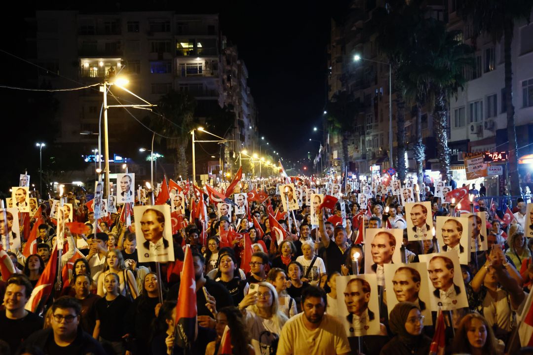 Antalya'da Cumhuriyet coşkusu