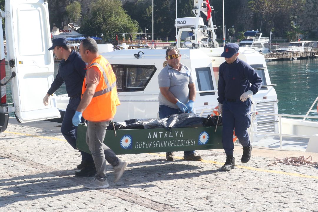 Denizde kadın cesedi bulundu