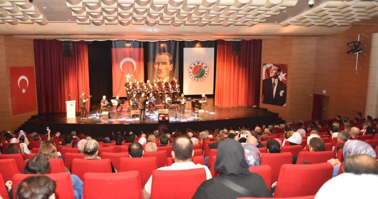 Kepez Belediyesi, Atatürk’ü sevdiği şarkılarla yad etti