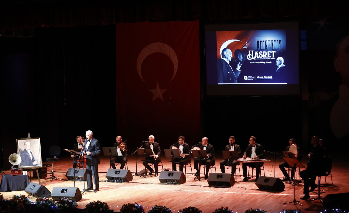 Büyükşehir Atatürk'ü 'Hasret' konseriyle andı
