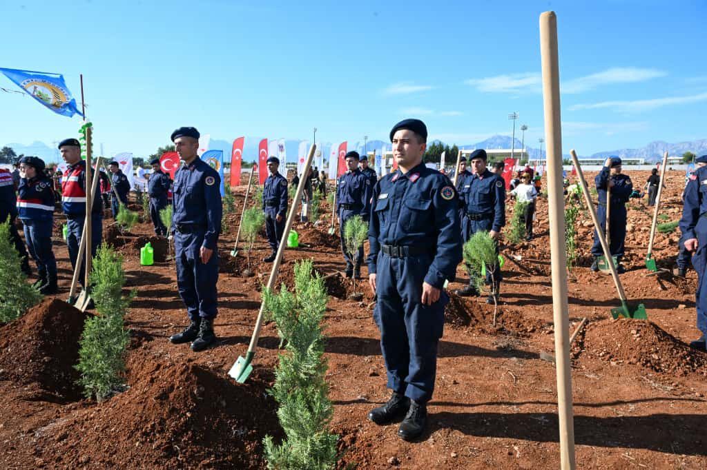 Antalya'da yeşil vatan seferberliği