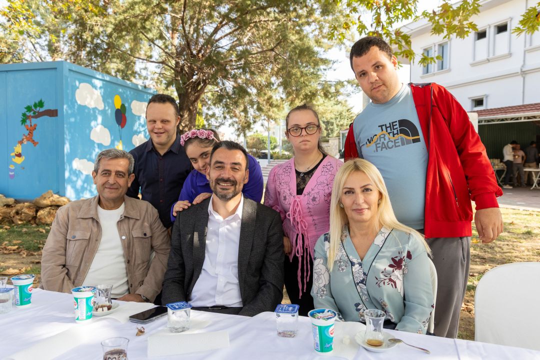 Engelsiz Yaşam Merkezi'nde kardeş kurum buluşması