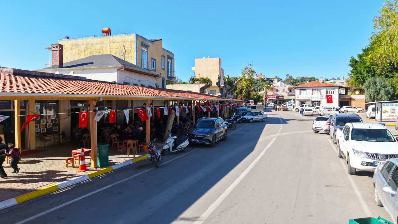 Gebiz'e 675 metrekarelik pergola