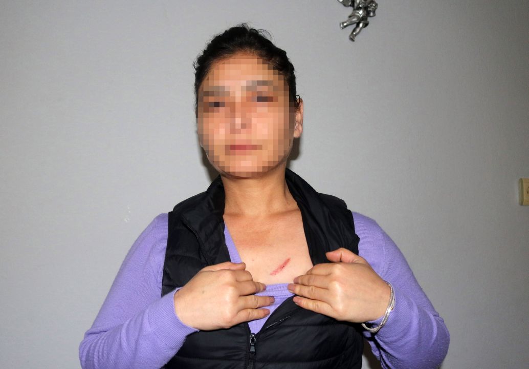 Komşusunun evinin kapısına elektrikli düzenek kuran sanık, ‘İnsan hemen ölmez’ diye kendini savundu