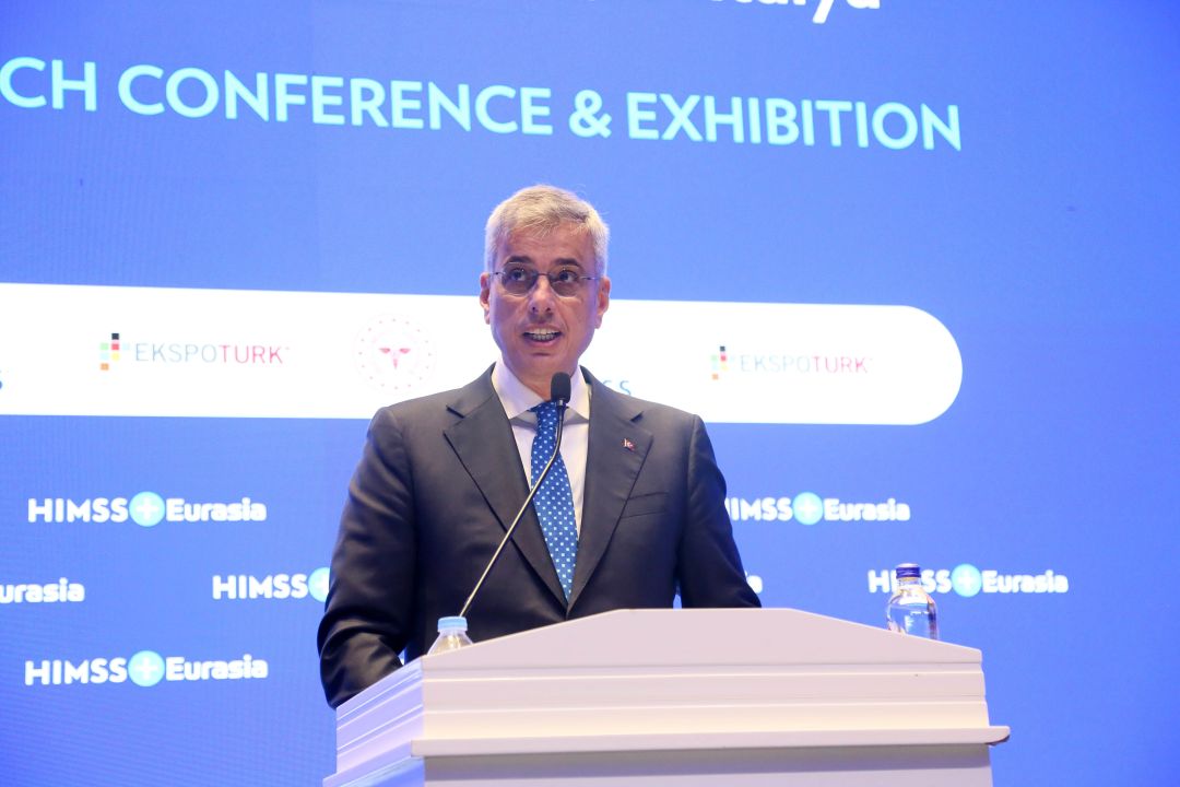 Bakan Memişoğlu: Sağlıkta üç büyük yapay zeka projesi hayata geçirildi