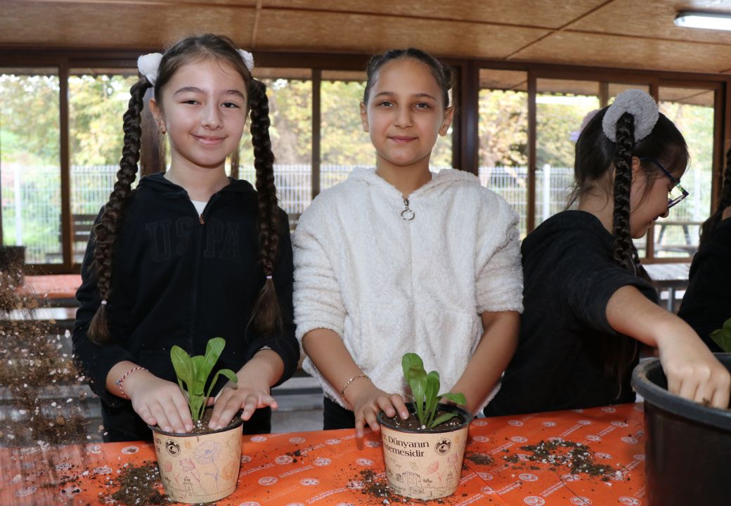 Öğrencilere çevre eğitimi