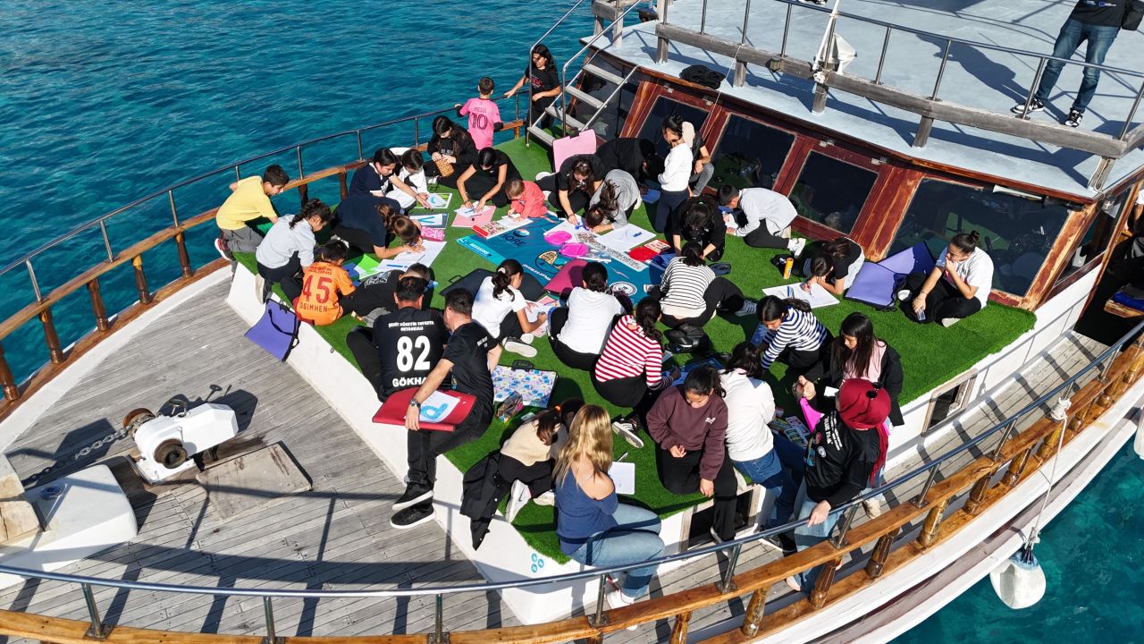 Öğrencilerden deniz ekosistemine duyarlılık mesajı