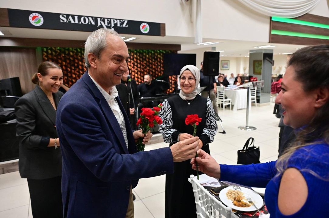 Başkan Kocagöz öğretmenlerle buluştu