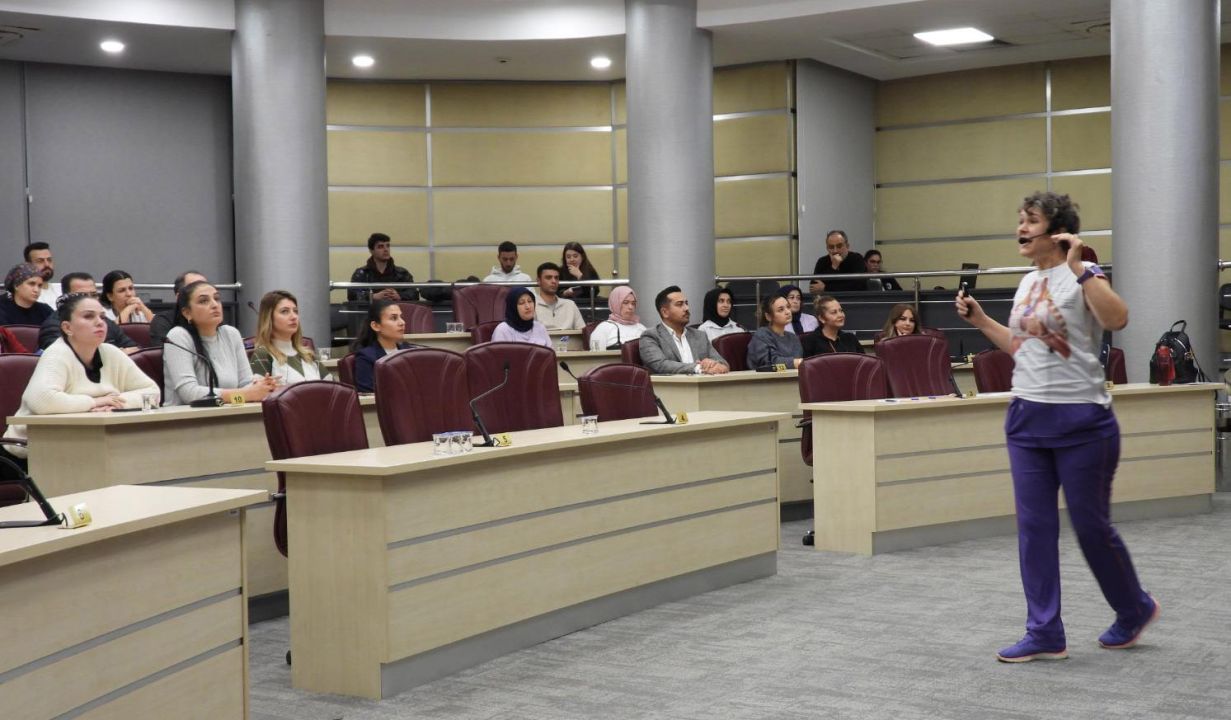 'Yaşlı Dostu Kepez' eğitimleri solunum sağlığı ile devam etti