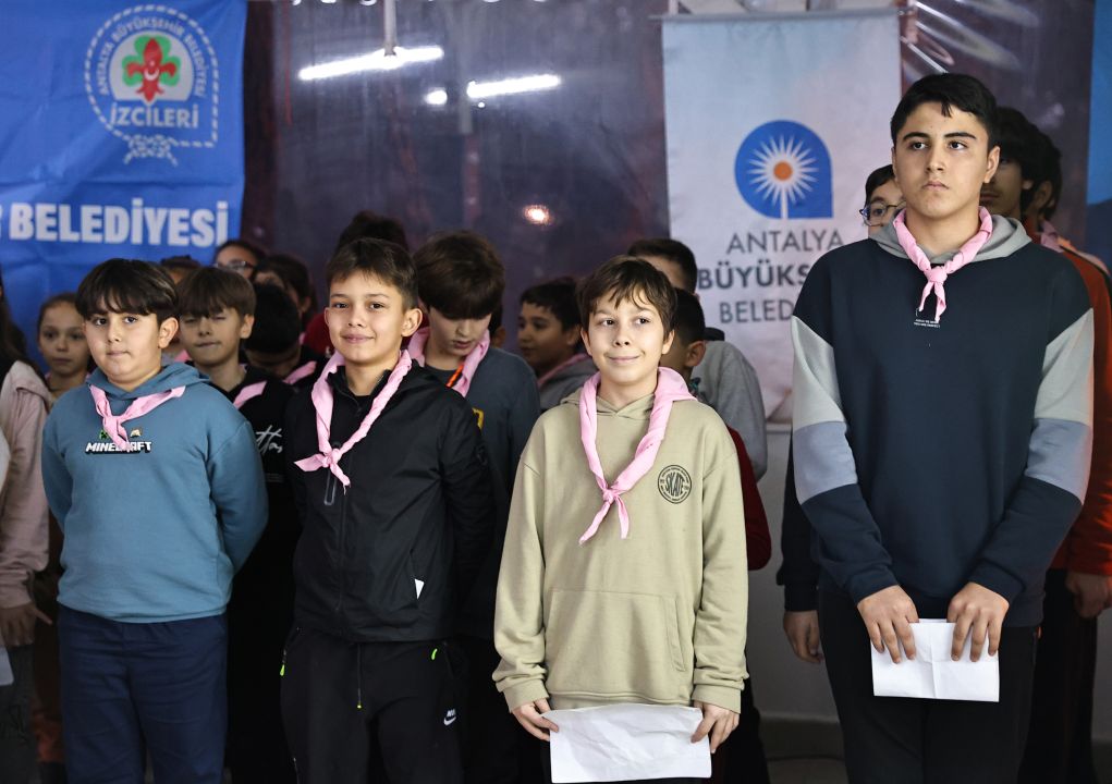 Kampta 32 saatlik eğitimi tamamlayan 50 izci yemin etti