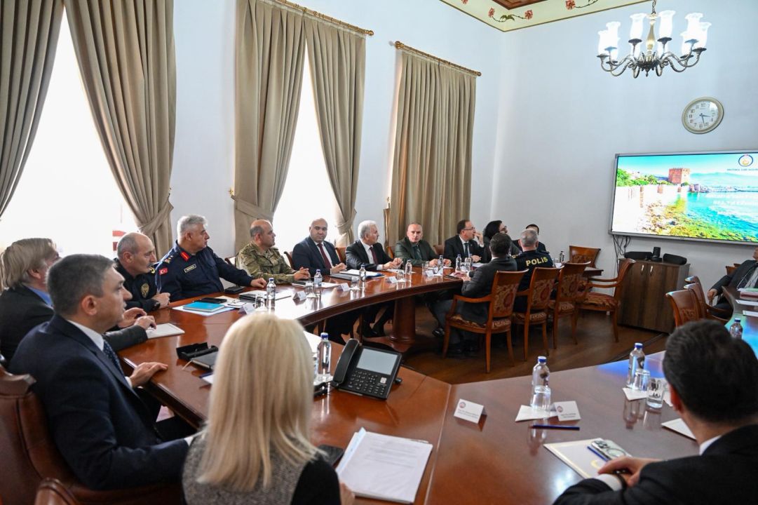 Antalya’nın fethi ve Atatürk’ün Antalya’ya gelişinin yıl dönümü programları değerlendirildi