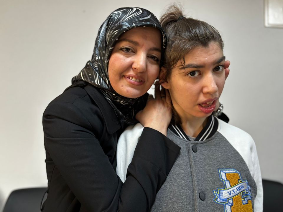 Epilepsi ile mücadele eden 3 hasta, farklı cerrahilerle 'nöbetsiz' yaşama kavuştu