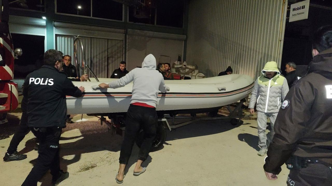 Tekne bakım ve imalathanesinde yangın