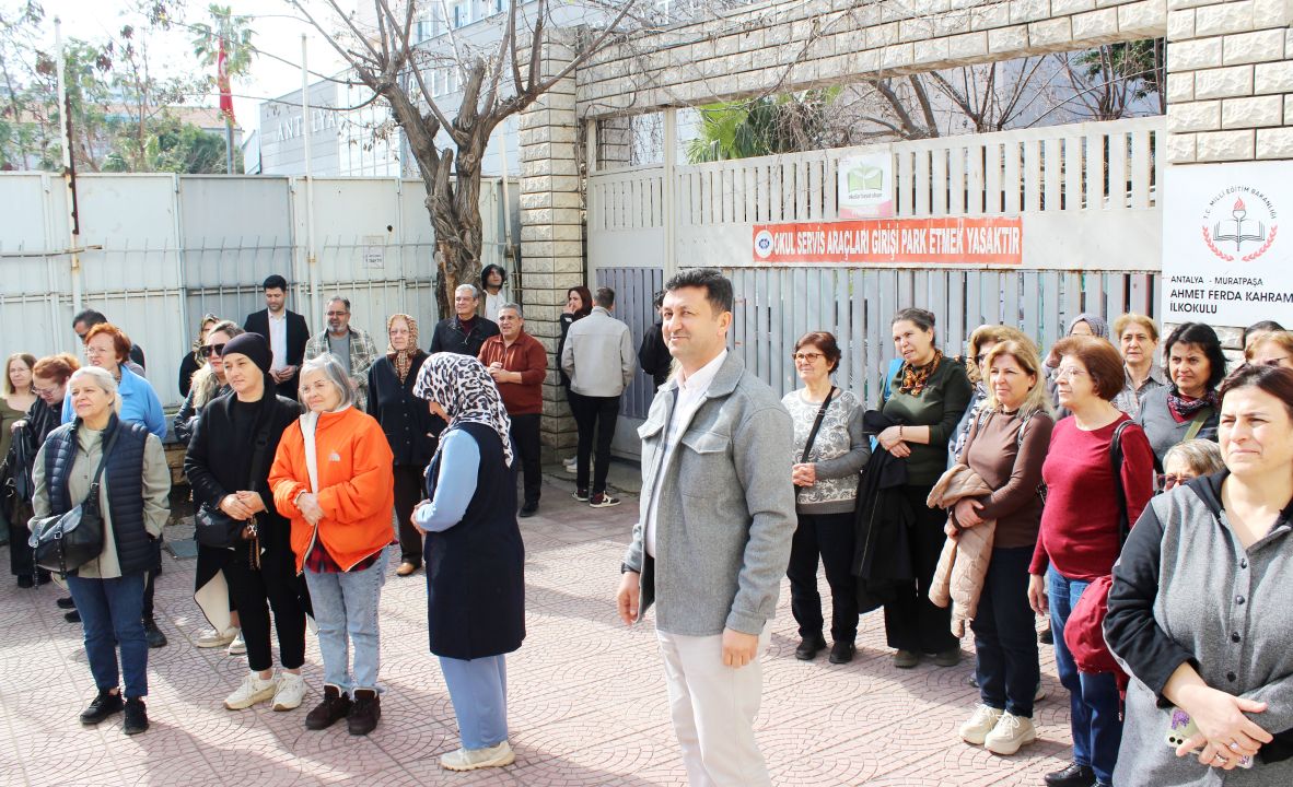 Kurs merkezinde deprem tatbikatı