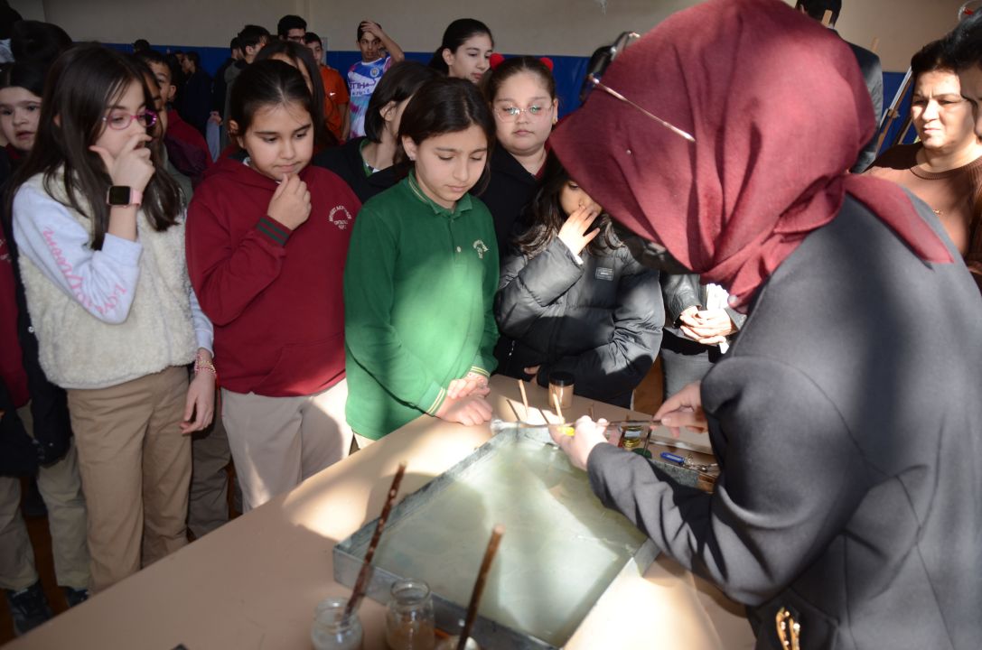 Ebru, hat ve naht sergisi