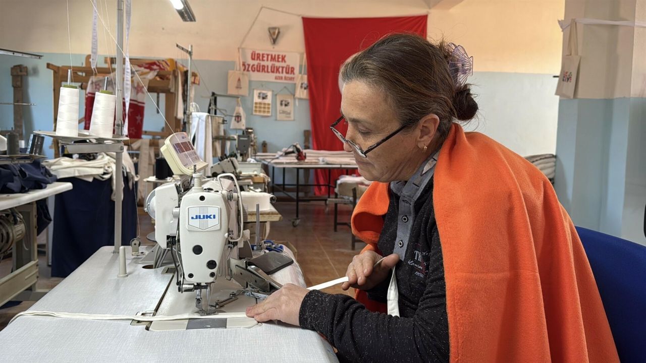 Emekli olunca köşesine çekilmedi, kadınlara umut oldu