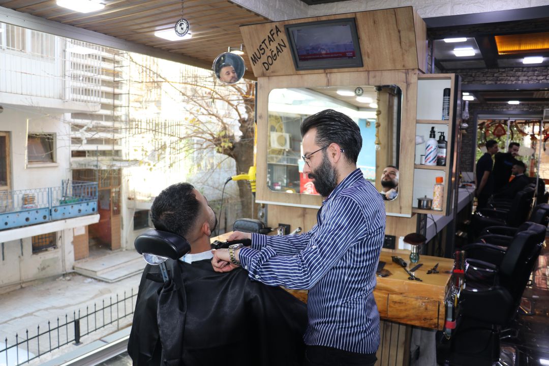 Berberlerden 'bayram tıraşını son güne bırakmayın' çağrısı