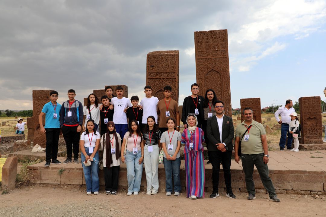 Antalya'dan Ahlat'a Selçuklu köprüsü