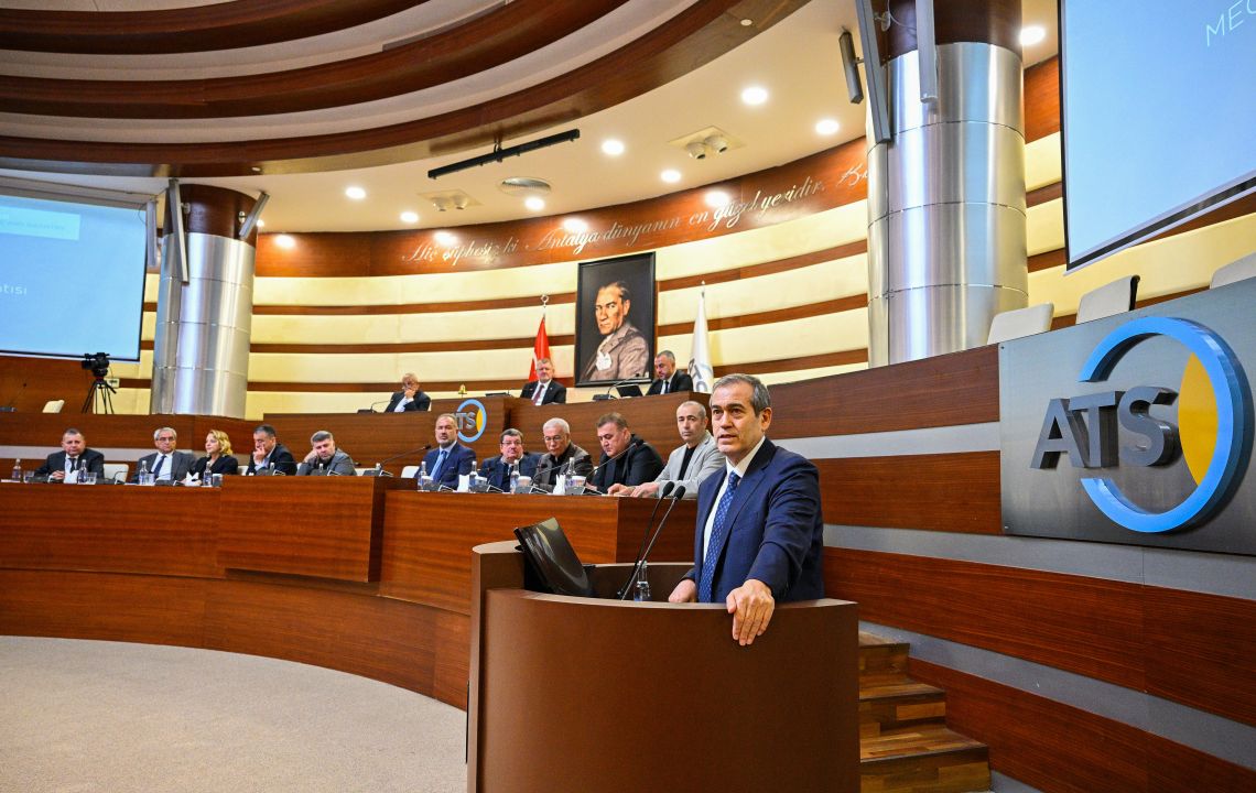 ATSO meclisinde gündem savaş