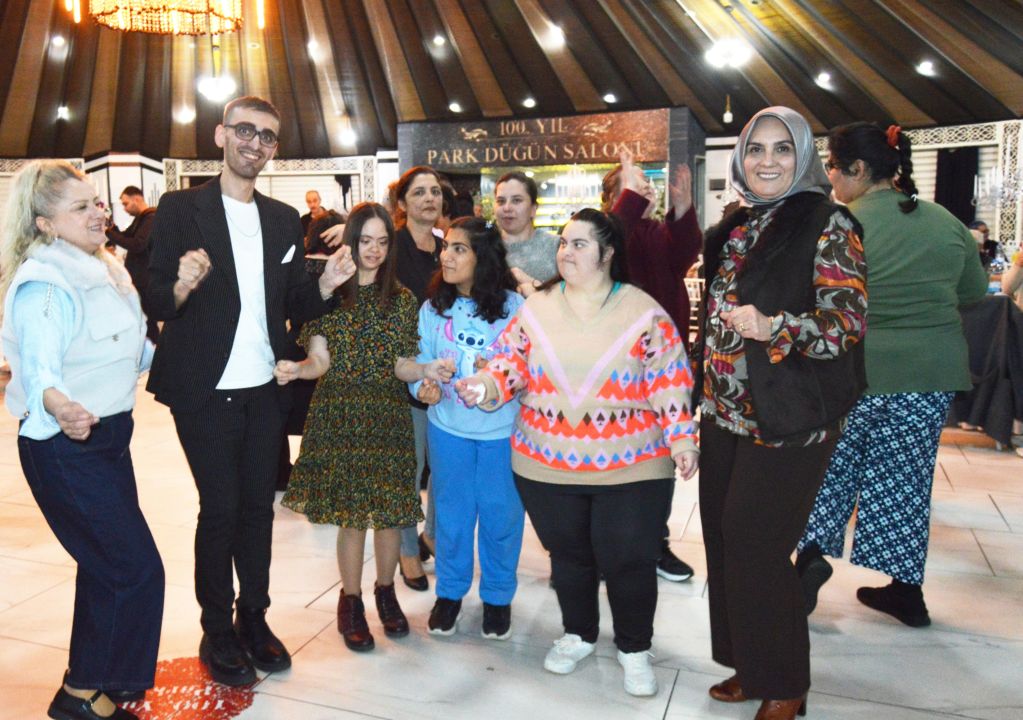 Farkındalık Günü'nde anlamlı buluşma