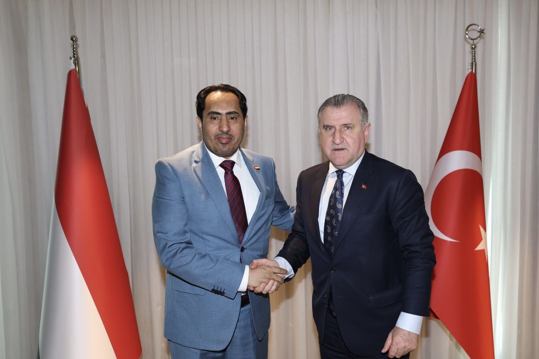 Bakan Bak’tan Antalya’da yoğun spor diplomasisi