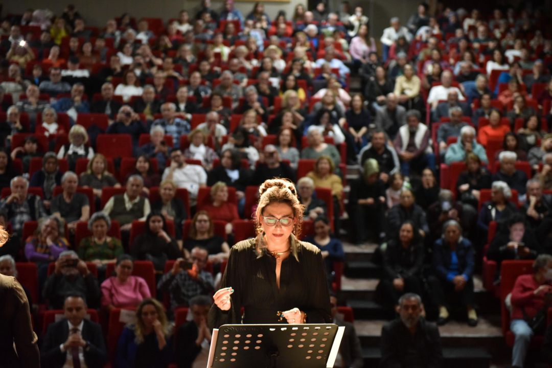 Kepez’de Selami Şahin şarkılarıyla müzik dolu gece