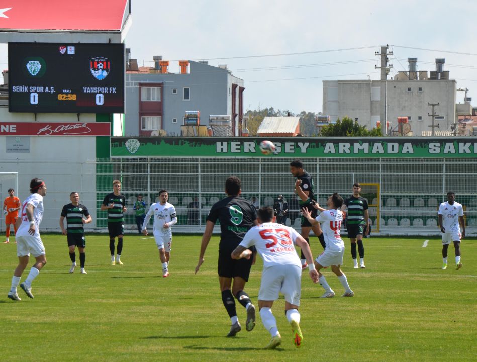 Serik Spor sahasında Van Spor’a 6-1 yenildi