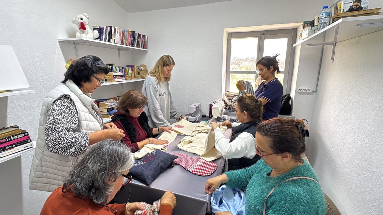 73 yaşındaki kursiyer, azmiyle örnek oluyor