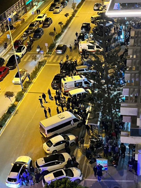 Eski bakan Çavuşoğlu'nun kardeşi, ofisinde silahla vurulmuş halde bulundu