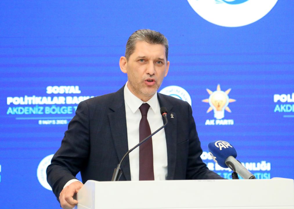 AK Parti’li Kaya: Yolsuzluk, hırsızlığın had safhada olduğu CHP belediyelerini dünya izliyor