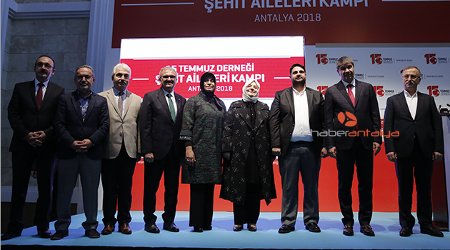 15 Temmuz şehitlerinin yakınları Antalya'da bir araya geldi