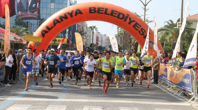 18. Alanya Atatürk Halk Koşusu