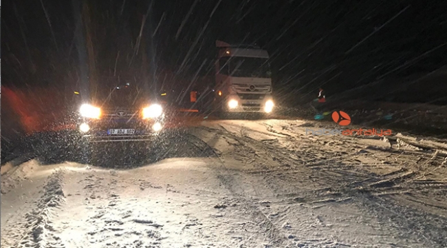 Antalya-Konya karayolunda ulaşıma kar ve tipi engeli